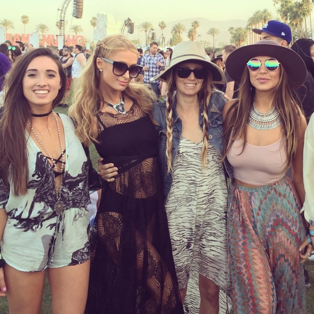 Le style de paris hilton façon hippie